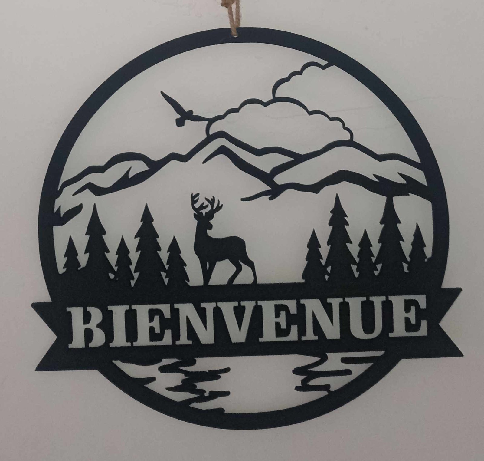 Découpe de bois au laser.